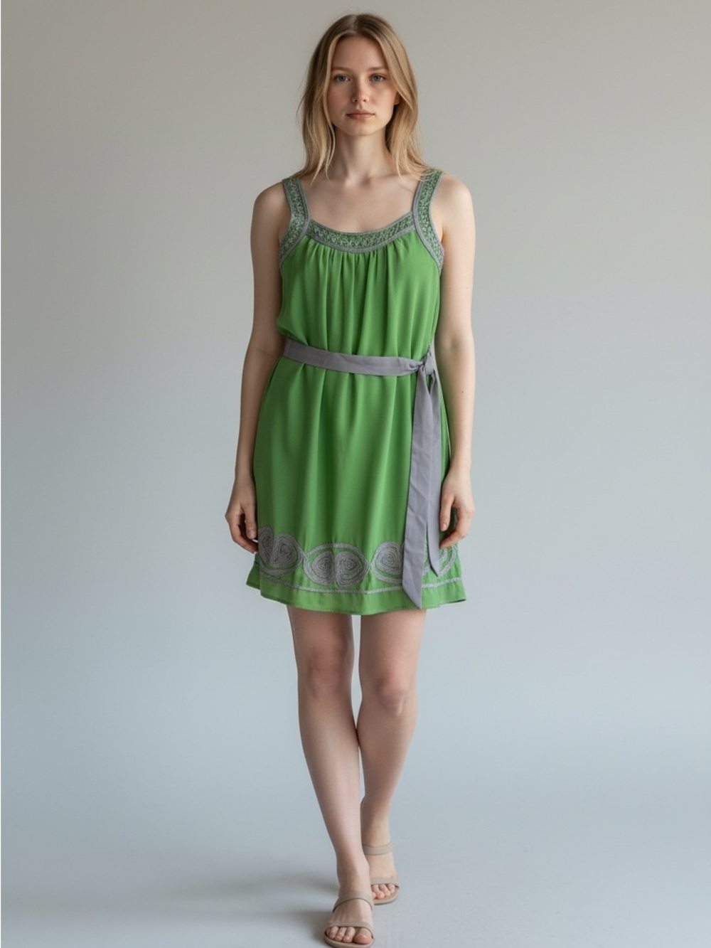YA Los Angeles Green Embellished Tie Waist Sleeveless Dress large